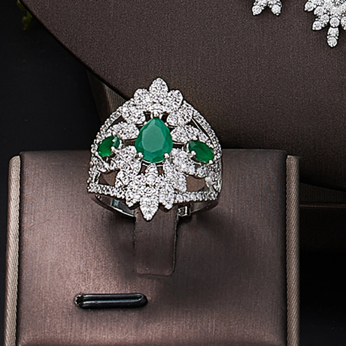 Women's Cubic Zirconia Four-Piece Bride Jewelry Set