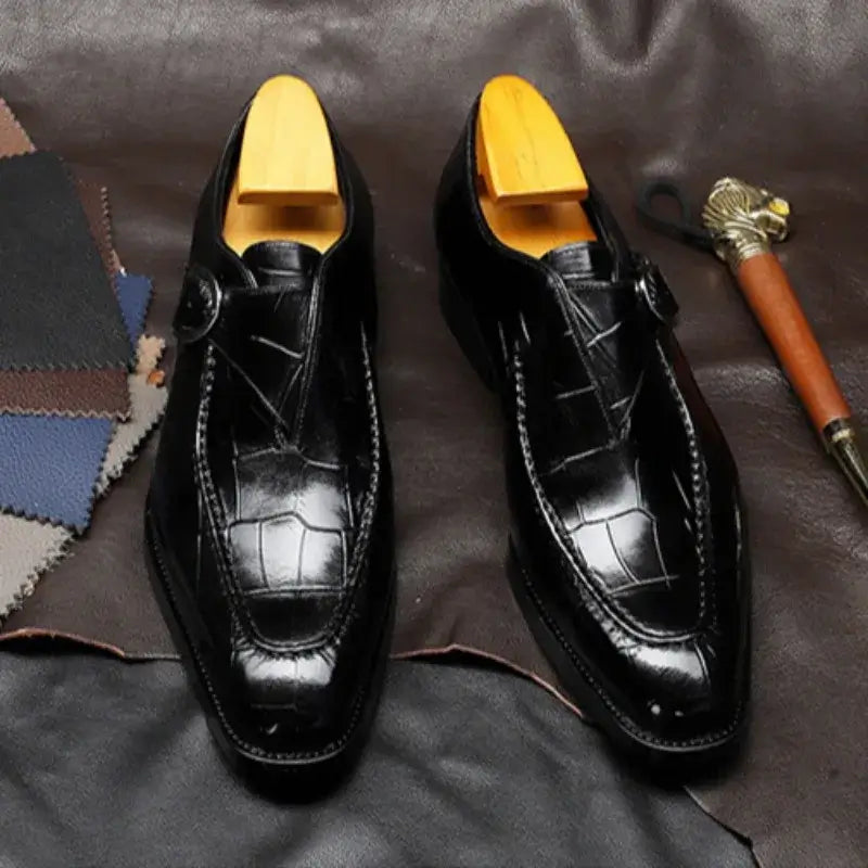 Men's British Retro Carved Leather Oxford Wedding Dress Shoes