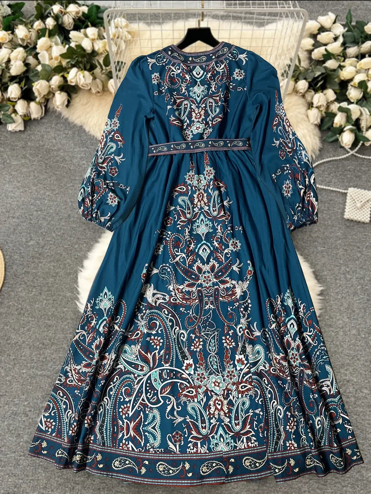 Women's Vintage Print V-Neck Belted Long-Sleeve Holiday Dress
