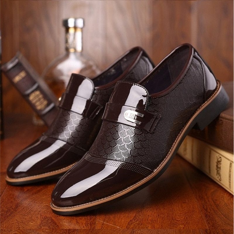 Men's Leather Embossed Non-Slip Wear-Resistant Black Dress Shoes