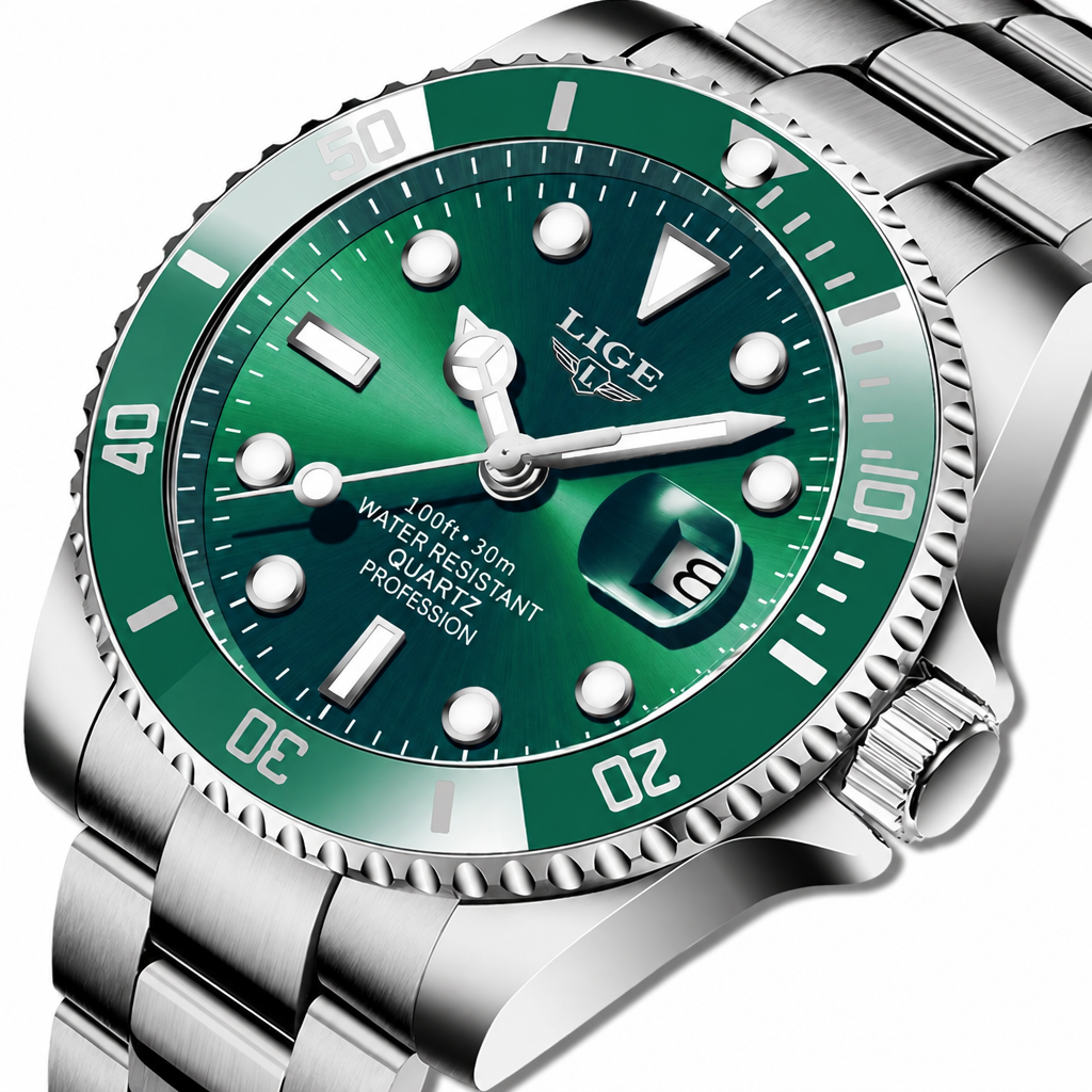 Men's diver waterproof quartz wristwatch green dial silver