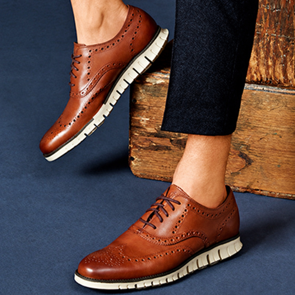 Men's carved leather brogues casual lace-up dress shoes brown