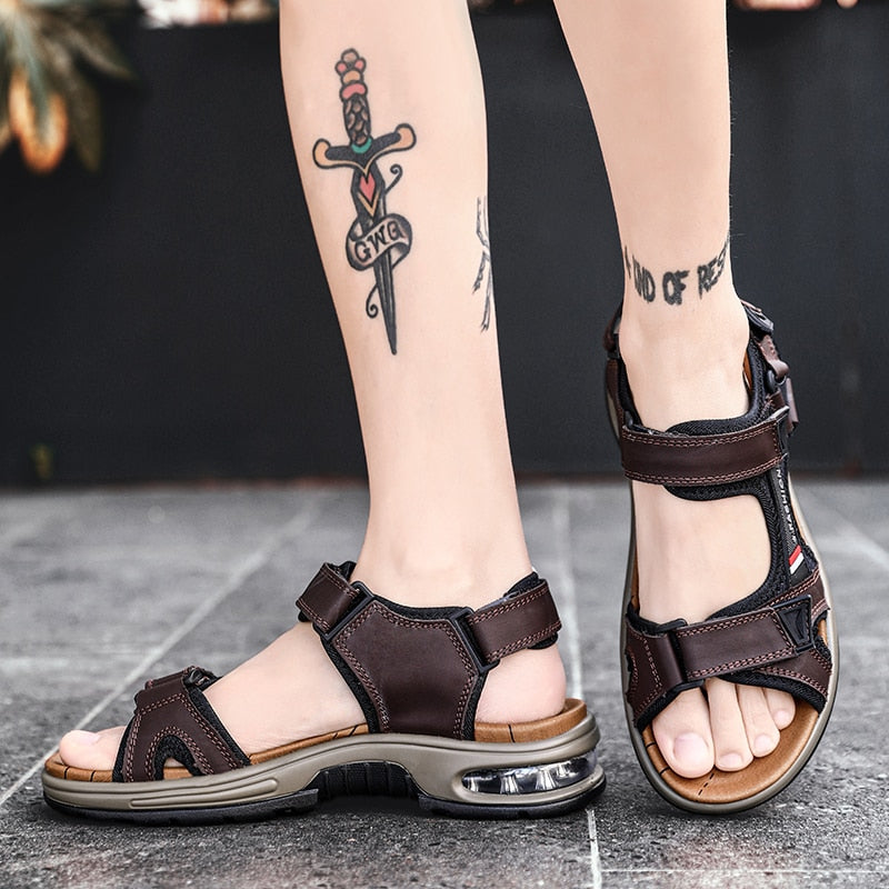 Brand Summer Men&#39;s Sandals Genuine Leather Men Slippers Gladiator Men Beach Sandals Soft Comfortable Outdoors Wading Shoes 38-48