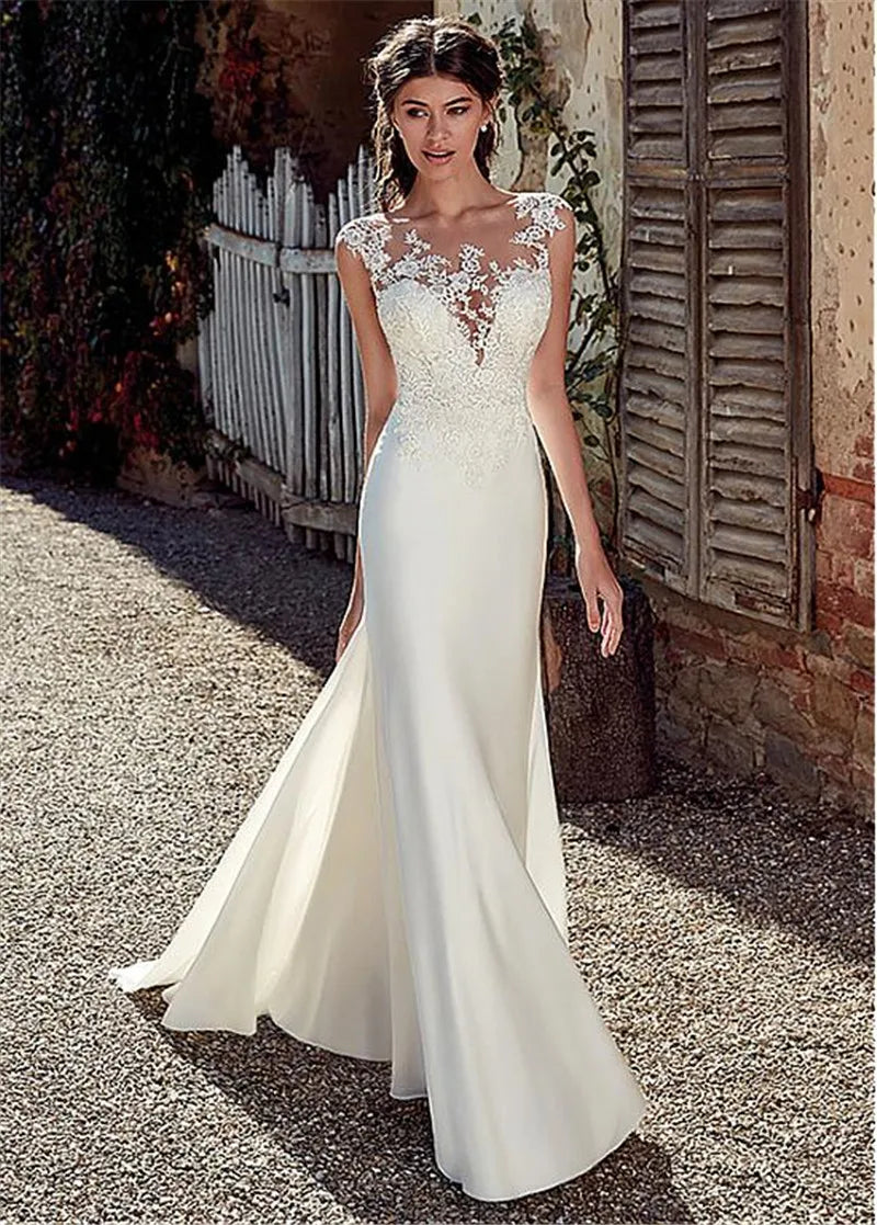 Customized Scoop Short Sleeve Lace Appliques Mermaid Wedding Dresses Natural Slim Buttons Back Women Bride Gown Illusion Vestido