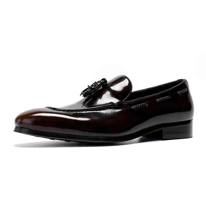 Britischer Stil Echtes Leder Herren Mokassins Atmungsaktive Quasten Slip-On-Abendschuhe Glänzende Business-Freizeit-Lederschuhe für den Sommer