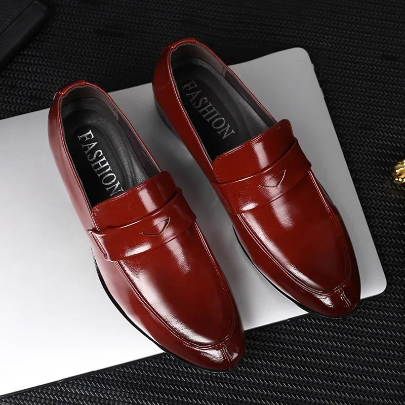 Men Leather Shoes New British Business Dress Shoes Fashion Pointed Social Shoes Casual Shoes Zapatos Hombres