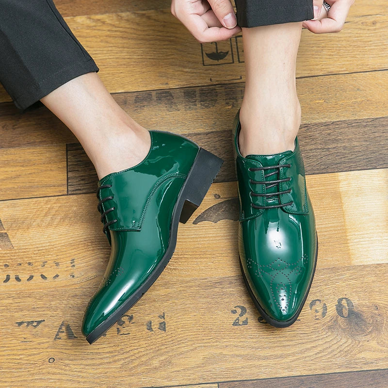 Neu eingetroffene grüne Oxford-Schuhe für Herren, PU, runde Kappe, Schnürung, unifarben, Party, Herren-Abendschuhe, Größe 38-48