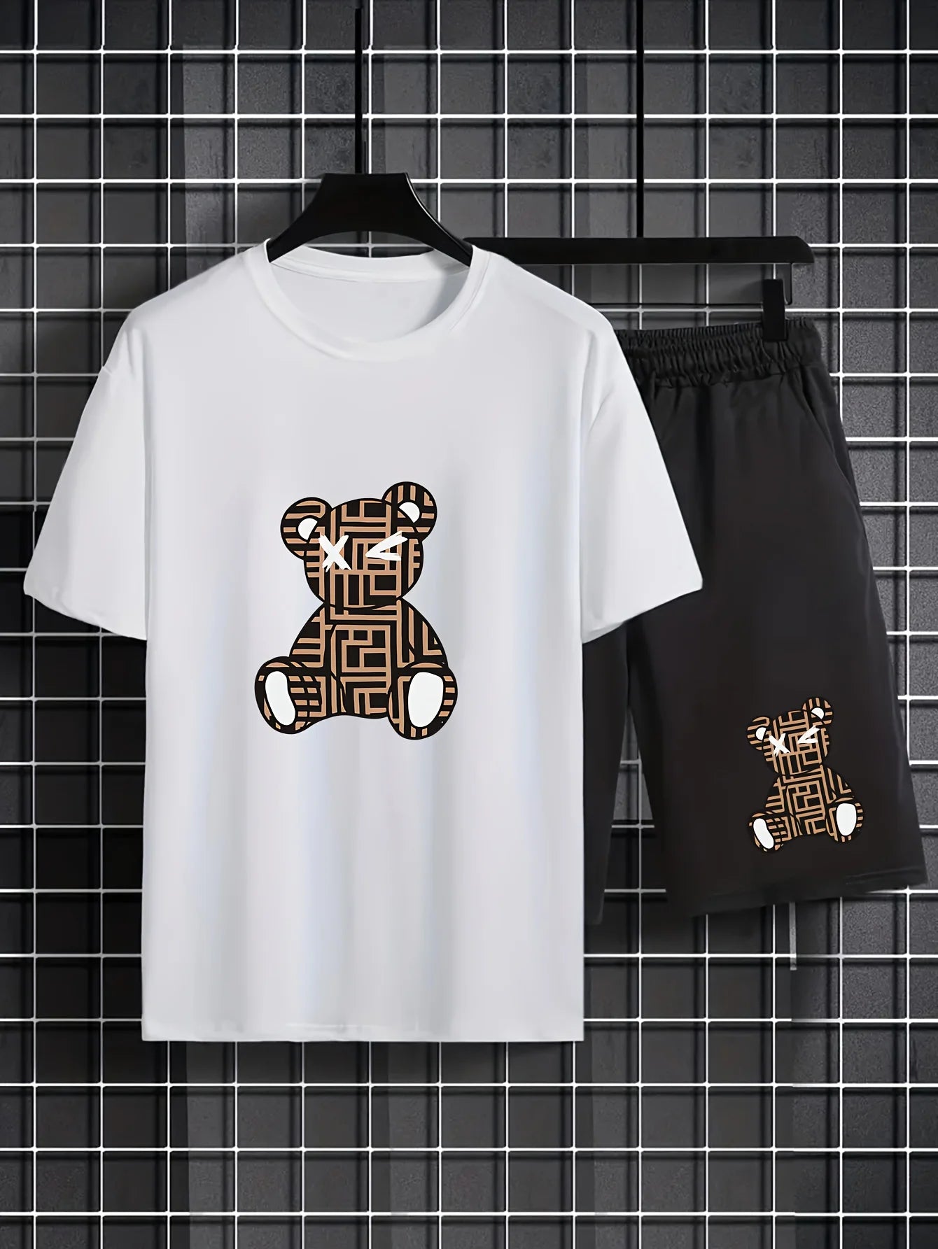 Summer Men's Fashion Casual Sports Set Loose-Fit Trendy Doll Graffiti Print Crew Neck Short Sleeve Two-Piece Set with Shorts