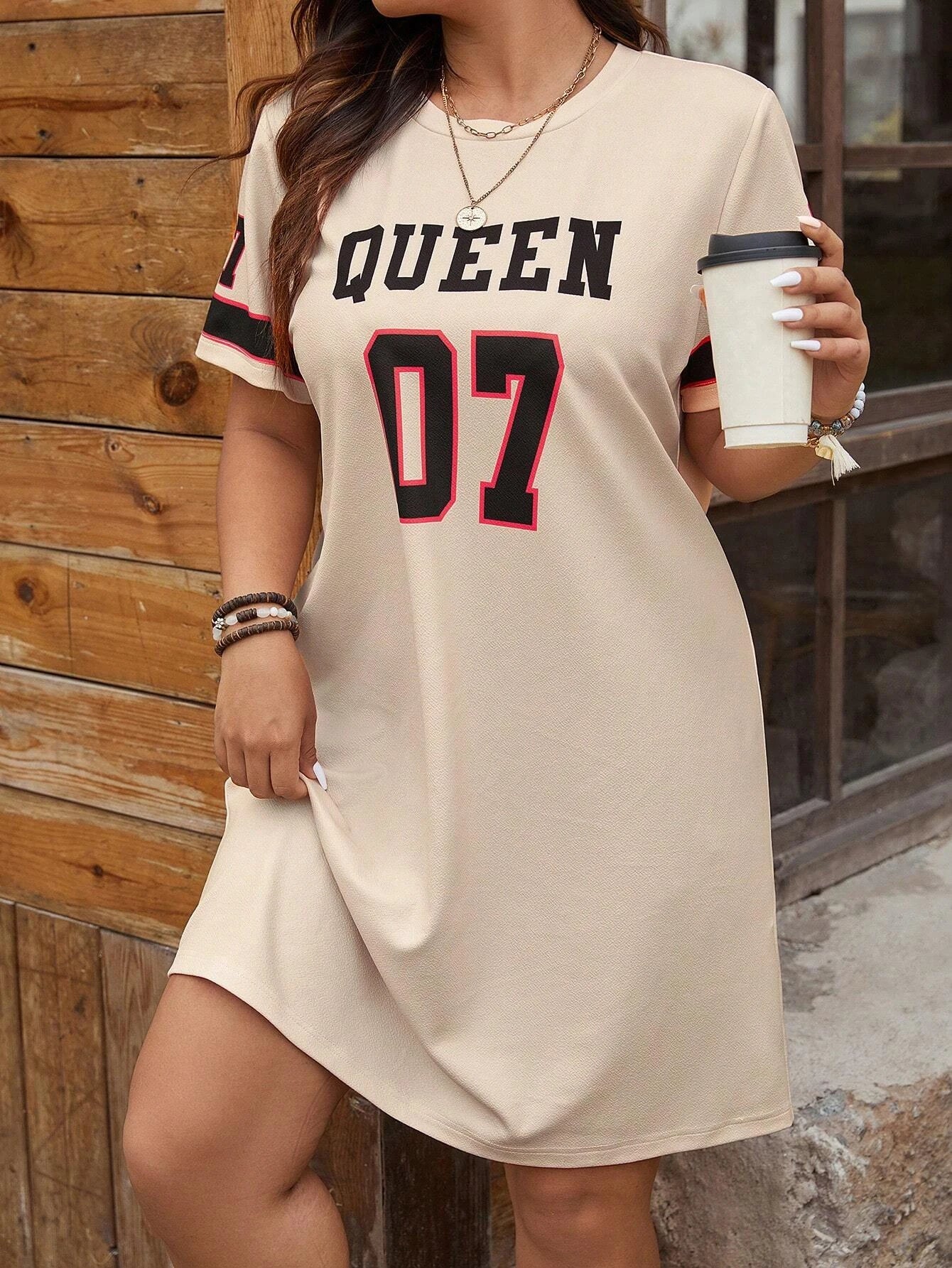 Große Größen Damen Sommer Musikfestival Muster Sportlich Lässig Buchstaben-Print Modisch 07 Bedrucktes Jersey Tenniscore Kleid