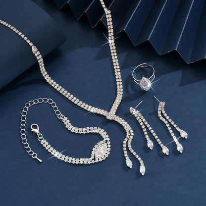 Simple and atmospheric sparkling necklace, earrings, bracelet, three piece set suitable for photography, bridal dress matching
