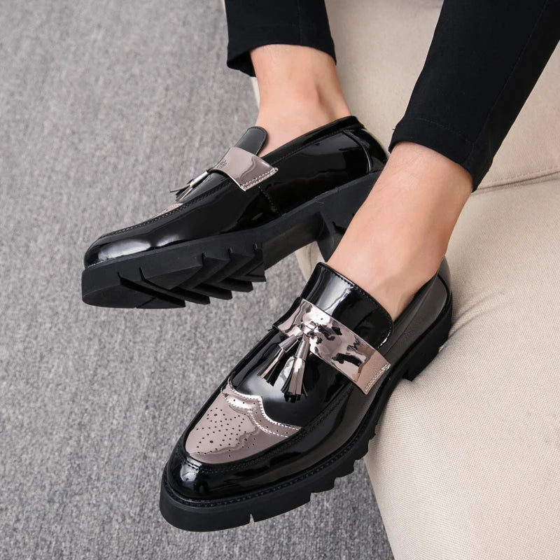 Fashion Golden Men's Casual Slip-On Tassel Patent Loafers Thick Bottom Elevator Shoes Men's Party Shoes Business Shoes Brogue
