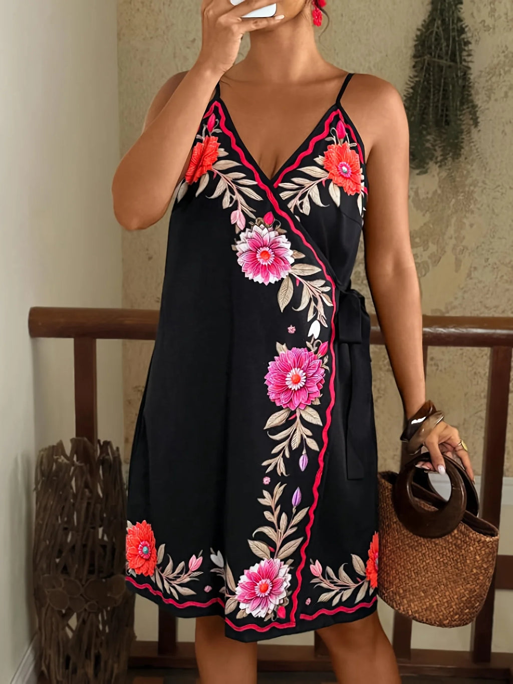 plus Size Spring Summer Elegant New Women's Ethnic Print Halter Dress V-Neck Waist-Cinching Short Bohemian Holiday Style Dress