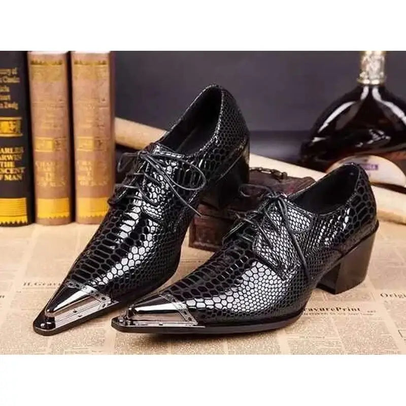 Luxusmarke Herrenschuhe Glitzer Gold italienische Hochzeitsschuhe Herren Leder Spitz Zehe Anzugschuhe Übergröße Herrenschuhe