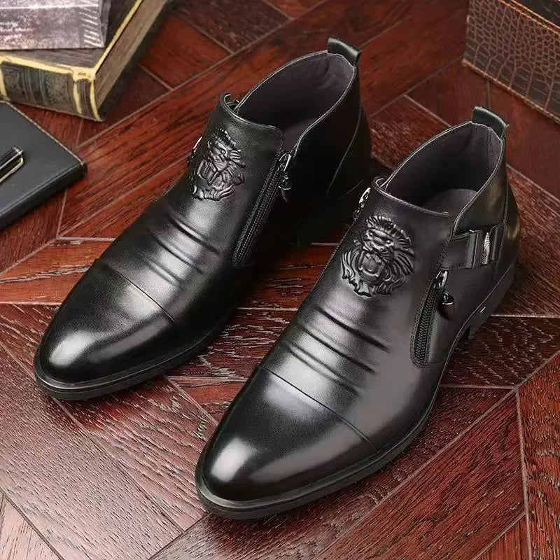 Trendige britische Herren-Halbstiefel mit spitzer Zehenkappe für festliche Anlässe und Hochzeiten – Modische Herrenschuhe