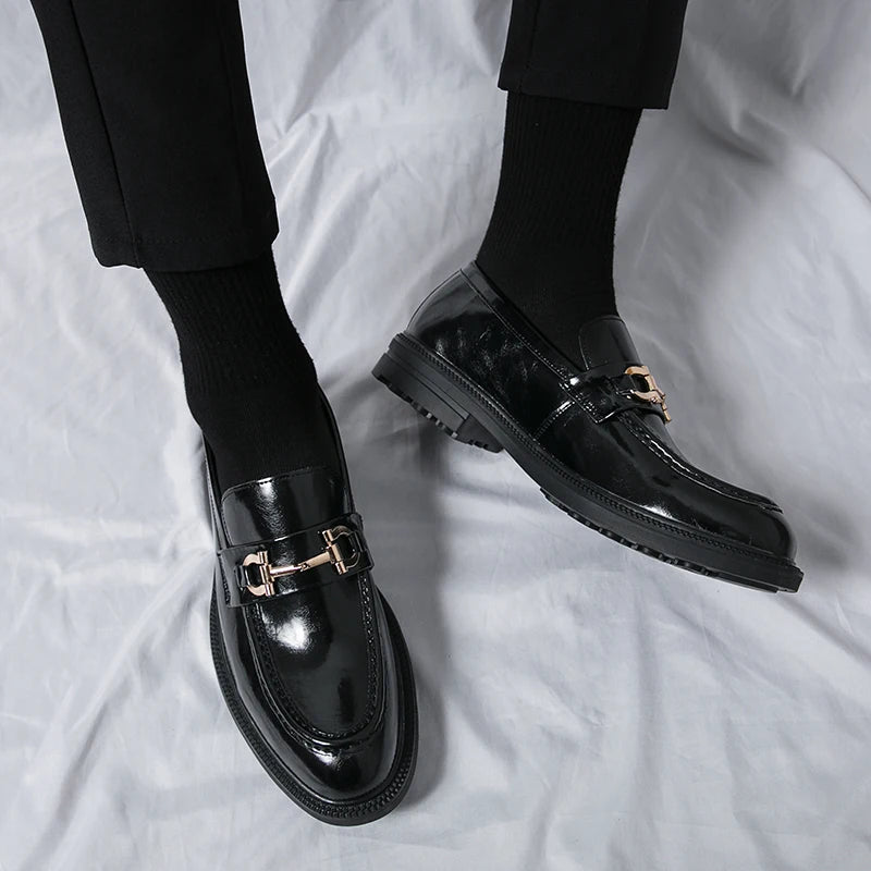 Fashion Korea Style Men's Leather Loafers Luxury Business Summer Shoes Student Shoes Slip-On Black Dinner Moccasin Dress Shoes