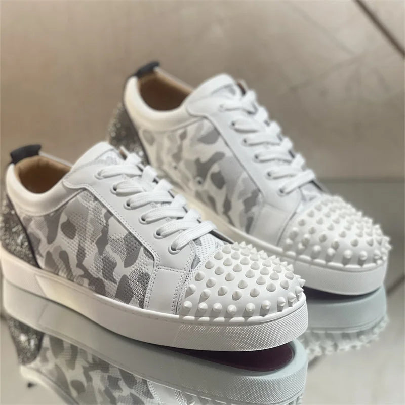 Fashions Luxury White Breathable Leather Red Bottoms Low Top Shoes For Men's Casual Flats Loafers Women's Brands Spikes Sneakers