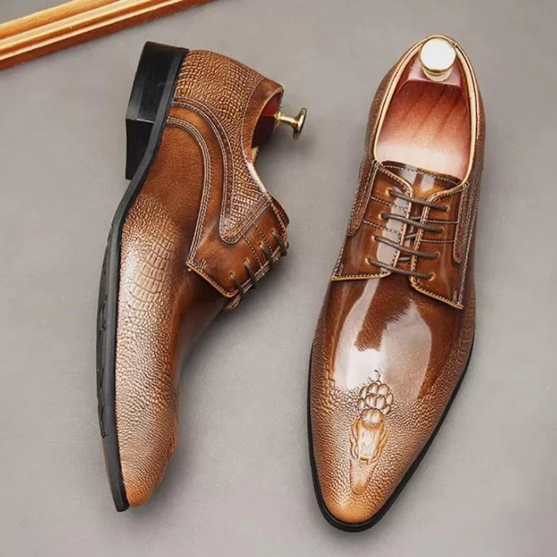 Herrenschuhe aus Krokoleder, modische Spitzenschuhe, Schnürschuhe, Lackleder, Business- und Freizeitschuhe