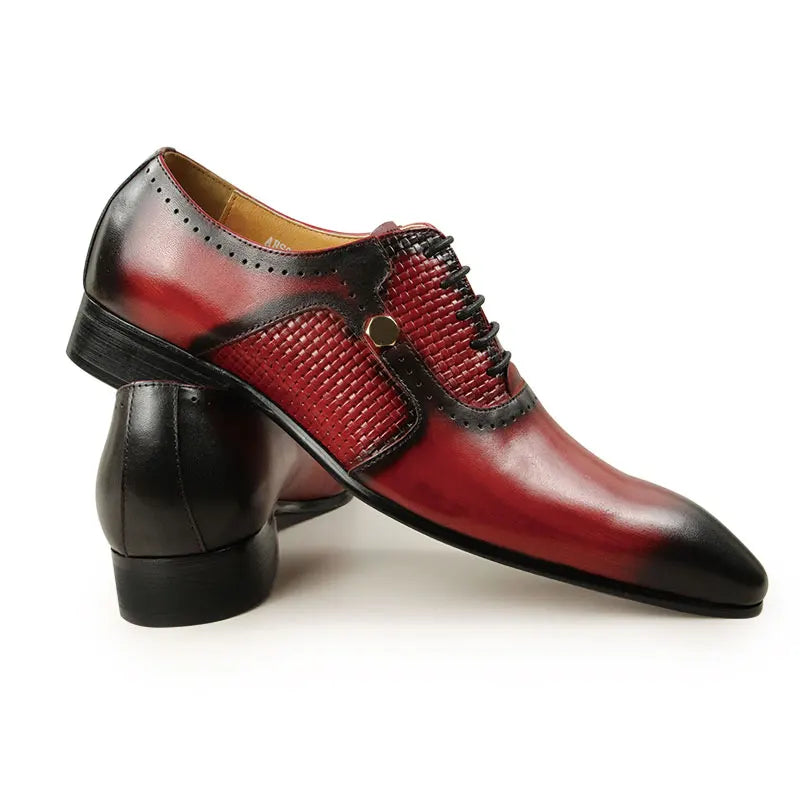 2022 Men's New Business Leather Shoes Summer Lace-Up Fashion Red Black Hand Carved Wedding Anniversary Office Oxford Shoes Adult