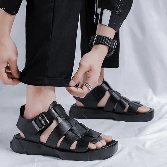 Leather Men Sandals 2024 Summer Women Fashion Mens Sandals Outdoors Beach Casual Shoes Couples Durable High Quality Luxury Shoes