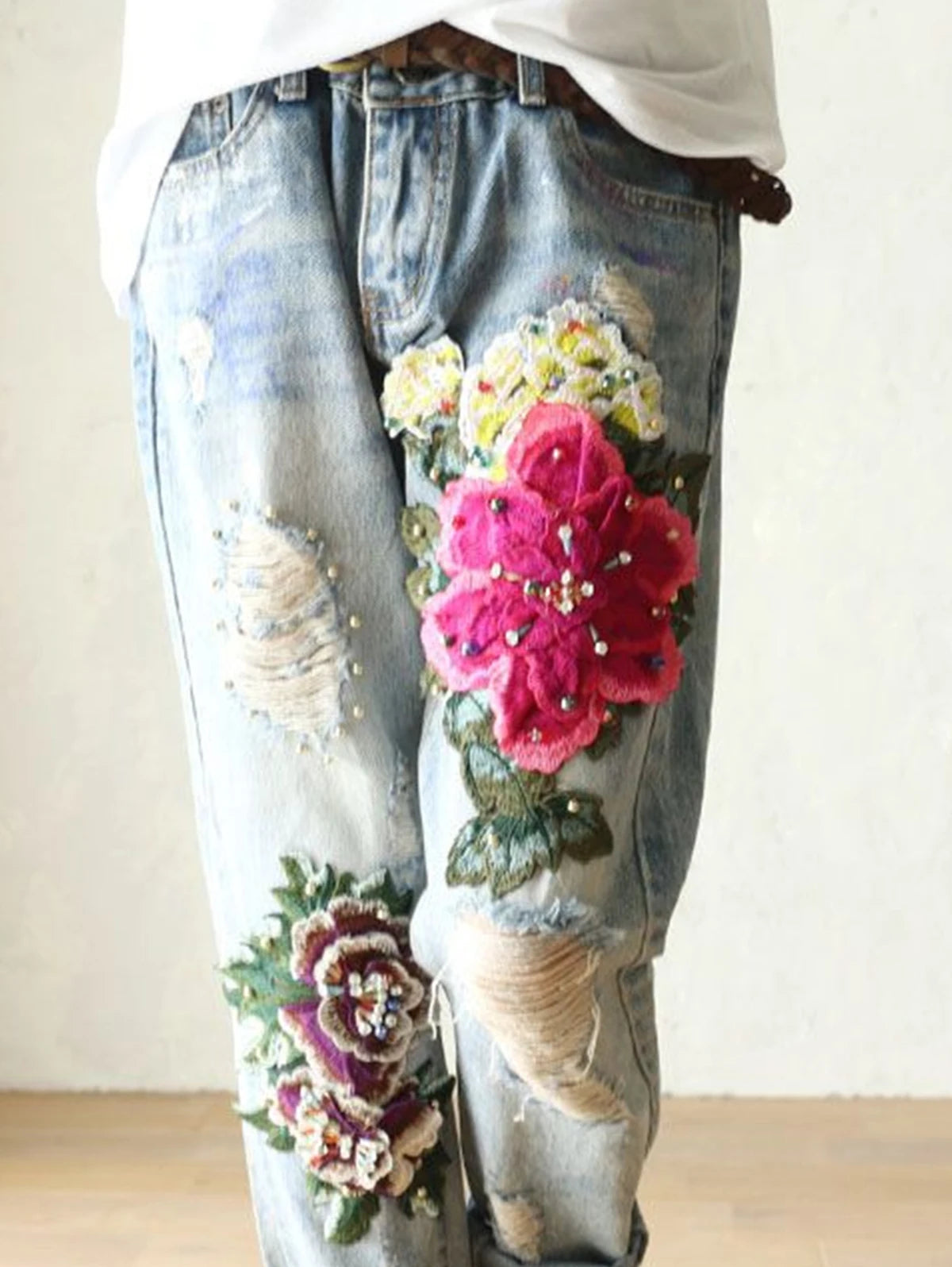 Fashion Jeans For Women Summer Casual Floral Embroidery Denim Trousers Ladies Elegant New Females Loose Harem Pants
