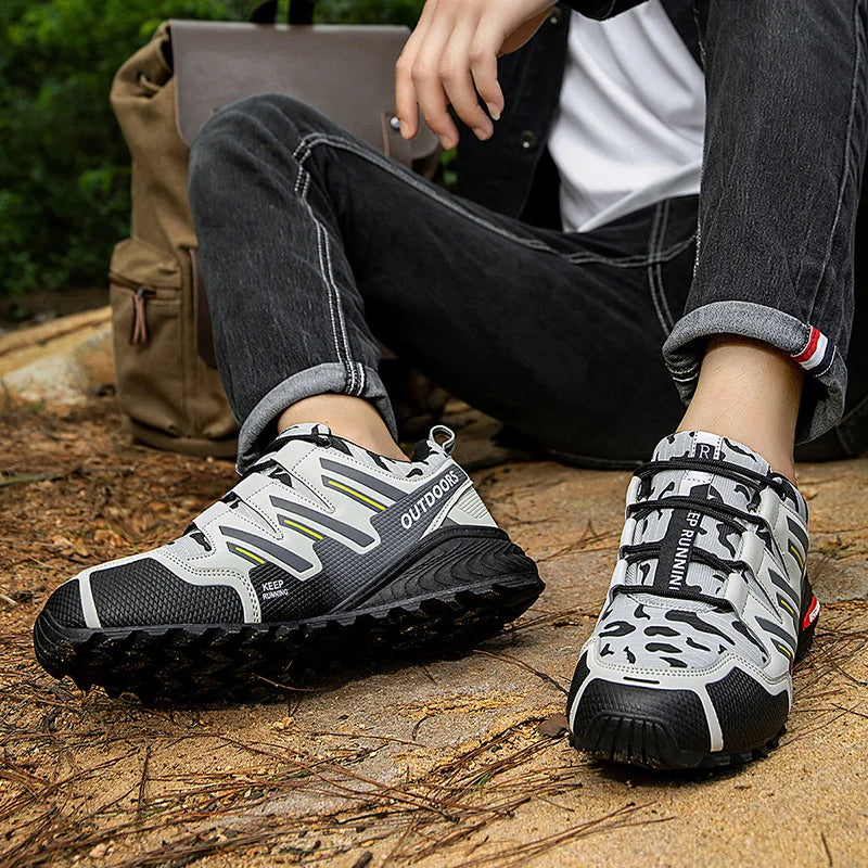 New Men Hiking Shoes Outdoor Waterproof Sports Shoes Comfortable Leather Hiking Training Boots Large Size Tactical Shoe Men