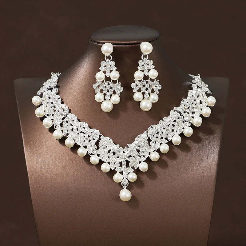 Itacazzo Bride Accessories Exquisite Necklace Earrings Three Piece Set&Suitable for Women's Wedding, Birthday, Party Matching