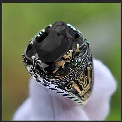 New Inlaid Emerald Men's Luxury Ring Personality Retro Domineering Personality Ring To Attend The Banquet Party Jewelry