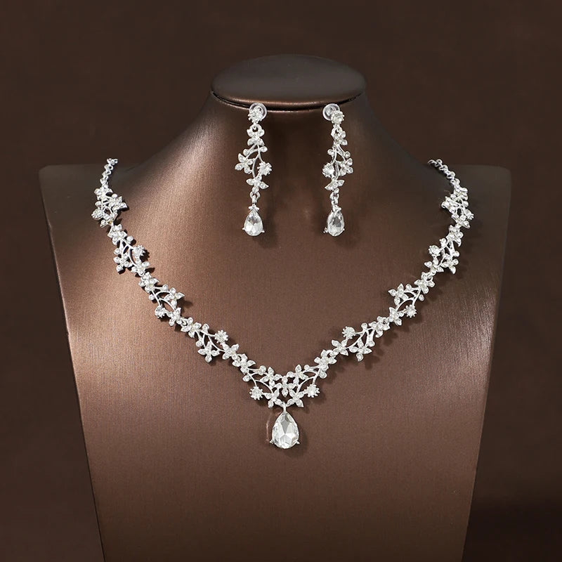 Itacazzo Bride Accessories Exquisite Necklace Earrings Three Piece Set&Suitable for Women's Wedding, Birthday, Party Matching