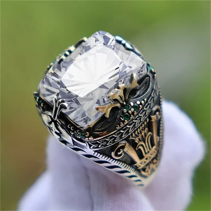 New Inlaid Emerald Men's Luxury Ring Personality Retro Domineering Personality Ring To Attend The Banquet Party Jewelry