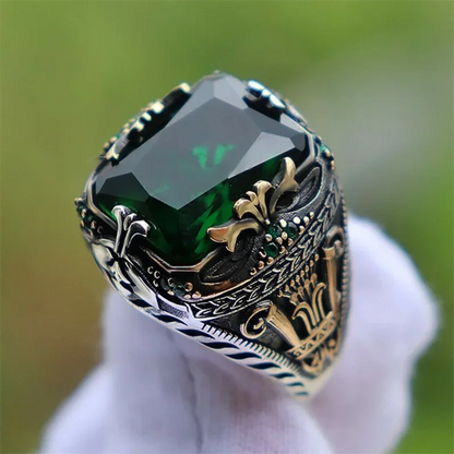 New Inlaid Emerald Men's Luxury Ring Personality Retro Domineering Personality Ring To Attend The Banquet Party Jewelry