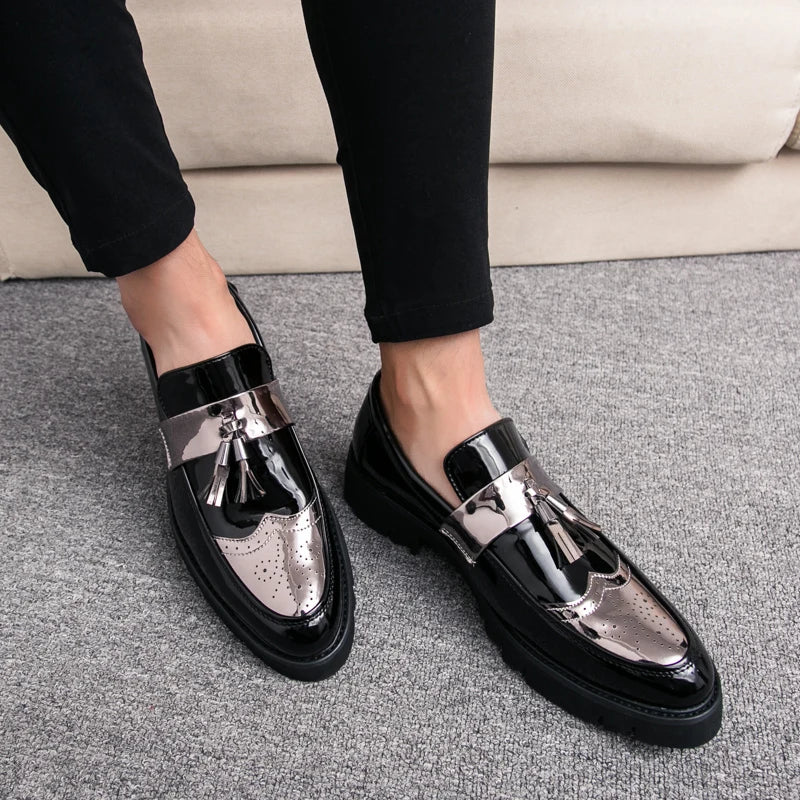 Fashion Golden Men's Casual Slip-On Tassel Patent Loafers Thick Bottom Elevator Shoes Men's Party Shoes Business Shoes Brogue