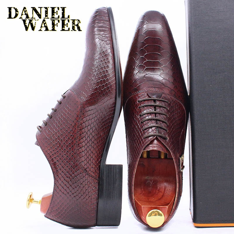 Fashion Men Dress Leather Shoes Snake Skin Prints Classic Style Wine Blue Coffee Black Lace Up Pointed Men Oxford Formal Shoes