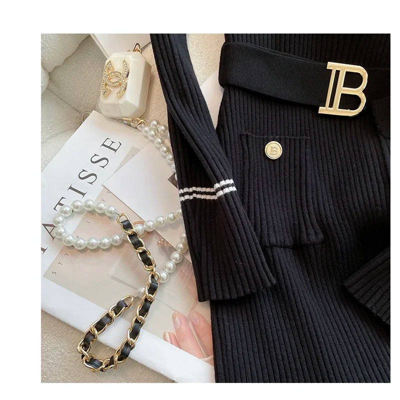 New Autumn Winter Women Knitted Dress Brand Fashion O-neck Buttons Bodycon Sweater Dress with Belt Lady Office Dress