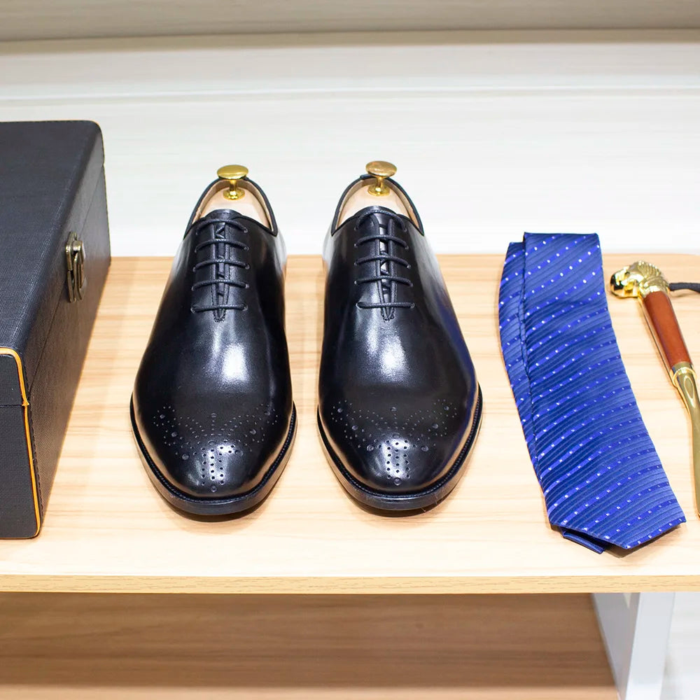 Italienische Herren-Business-Schuhe Echtes Leder Handgefertigt Klassische Whole-Cut Oxford Schnürschuhe für Herren