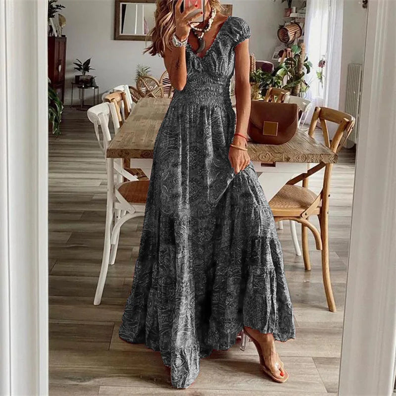 2026 New European and American Bohemian Style Long Dress, Waist-Cinching, Floral Print, Large Hem Dress