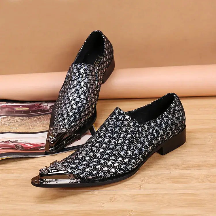 2025 Western Fashion Spitz zulaufende Metallkappe Abendschuhe Blau Grau Party Hochzeit Lederschuhe für Herren