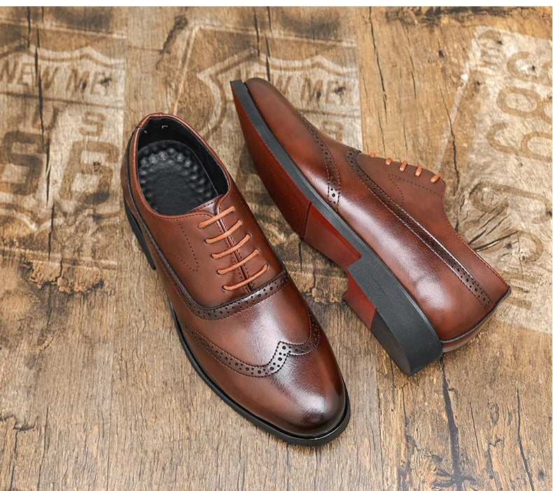 Herren Schwarze Brogue Oxford Schuhe Formelle Anzugschuhe für Business Hochzeit Rote Sohle Bequeme Schnürschuhe