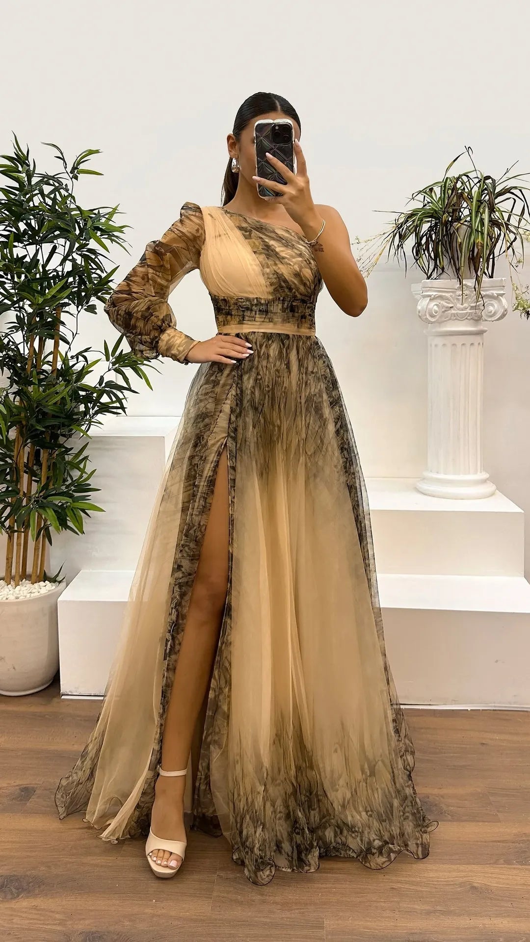 2025 Women Evening Dress Off Shoulder Pleated Long Lantern Sleeve Split Hem Maxi Dress Rhinestone Decor High Waist Party Dresses