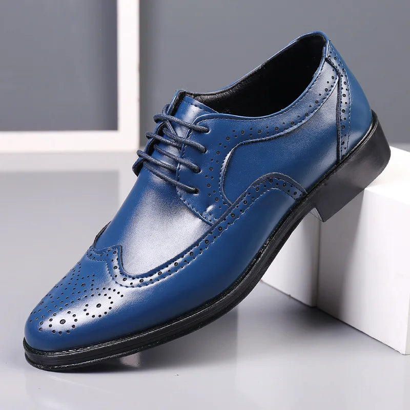 Herren Schnürschuhe Handgefertigt Brogue-Stil Party Lederschuhe Hochzeitsschuhe Herren Flats PU-Leder Business-Schuhe Atmungsaktive Business Loafers