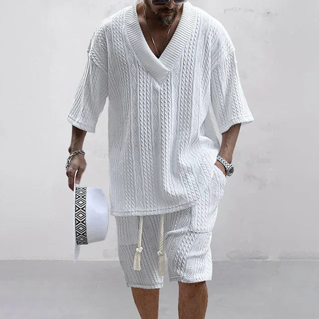 2024 Frühling und Sommer Lässiger Shorts-Set Gestrickter Zweiteiler Herren V-Ausschnitt Kurzarm-T-Shirt und Shorts Streetwear Gestricktes Set