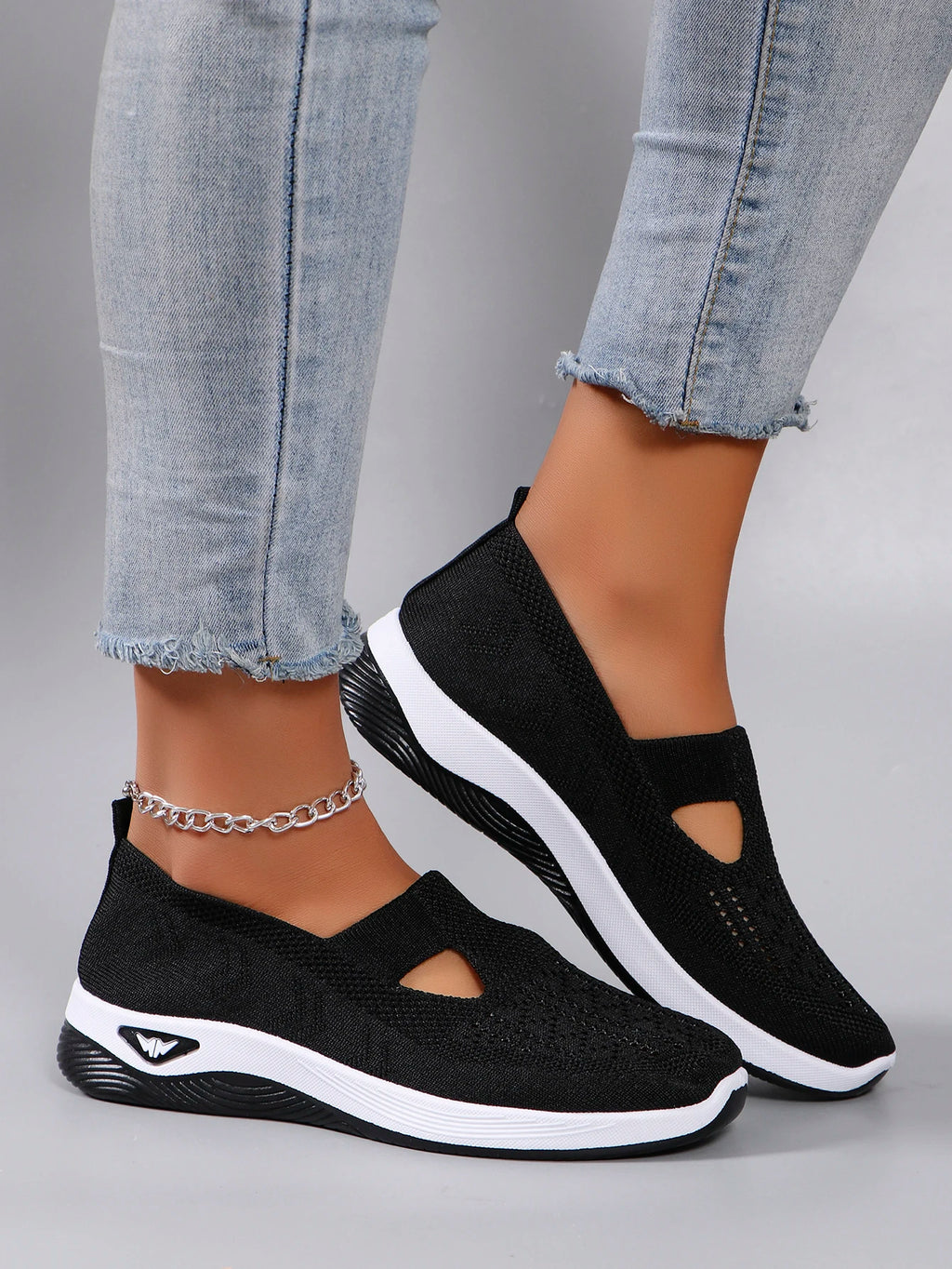 Spring new women's sports shoes, fashionable, breathable, lightweight, non-slip, wear-resistant, casual sports shoes, flat shoes