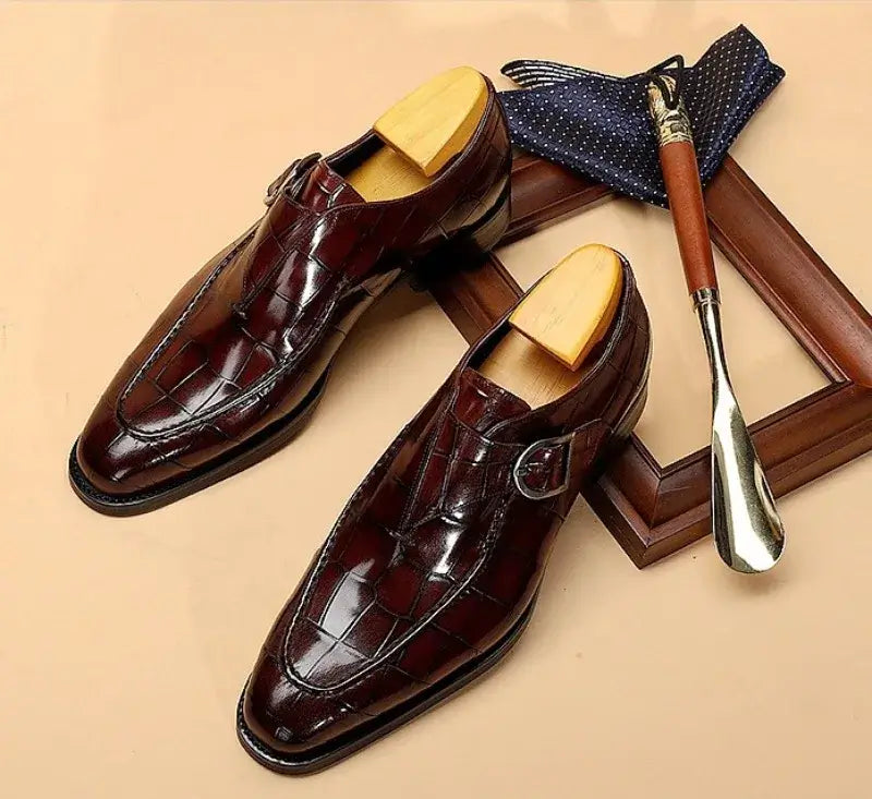 Hochwertige Herren Business Anzug Lederschuhe Britischer Stil Retro Geschnitzte Oxford Schuhe Bankett und Hochzeit Schuhe Große Größen 38-48
