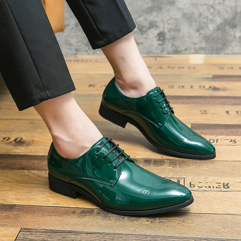 Neu eingetroffene grüne Oxford-Schuhe für Herren, PU, runde Kappe, Schnürung, unifarben, Party, Herren-Abendschuhe, Größe 38-48