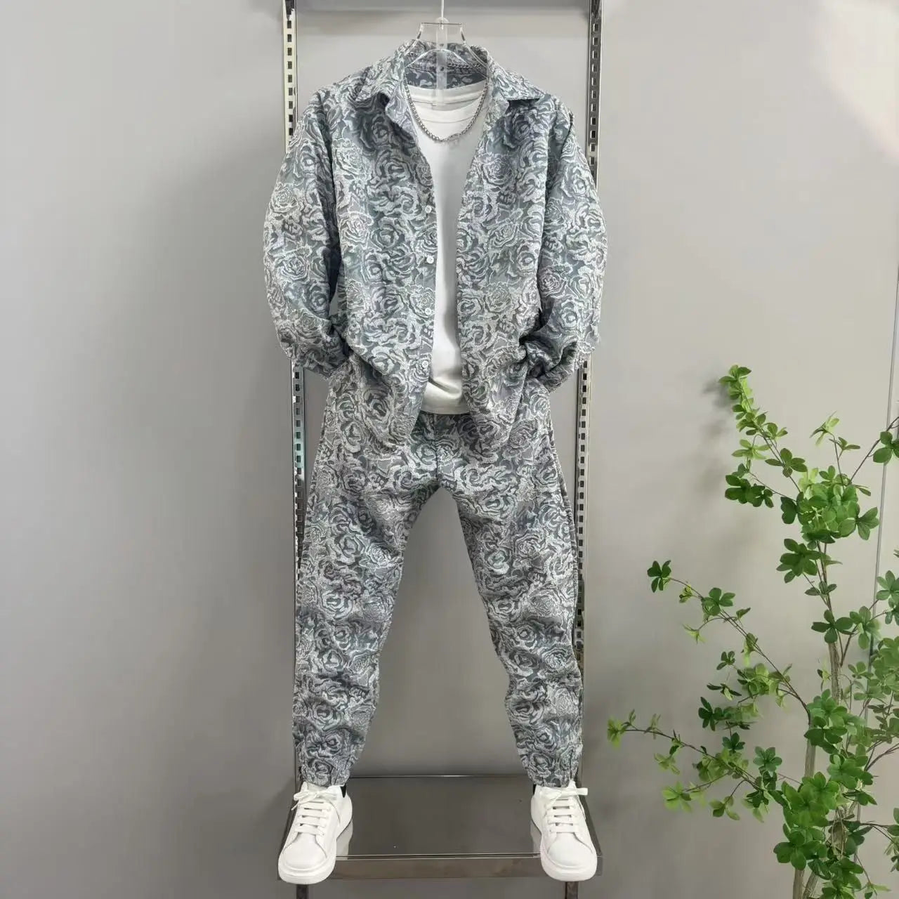 New Men's casual fashion two-piece pants set, sporty lapel jacquard shirt, long-sleeved spring and autumn set
