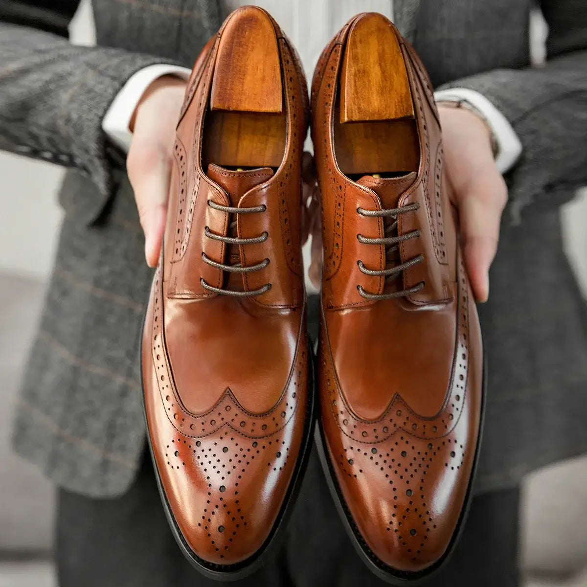 Hanmce Schuhe für Herren mit kostenlosem Versand, mehrfarbig, modisch, atmungsaktiv, Business, Hochzeit, Brogues