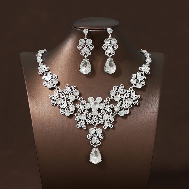 Itacazzo Bride Accessories Exquisite Necklace Earrings Three Piece Set&Suitable for Women's Wedding, Birthday, Party Matching