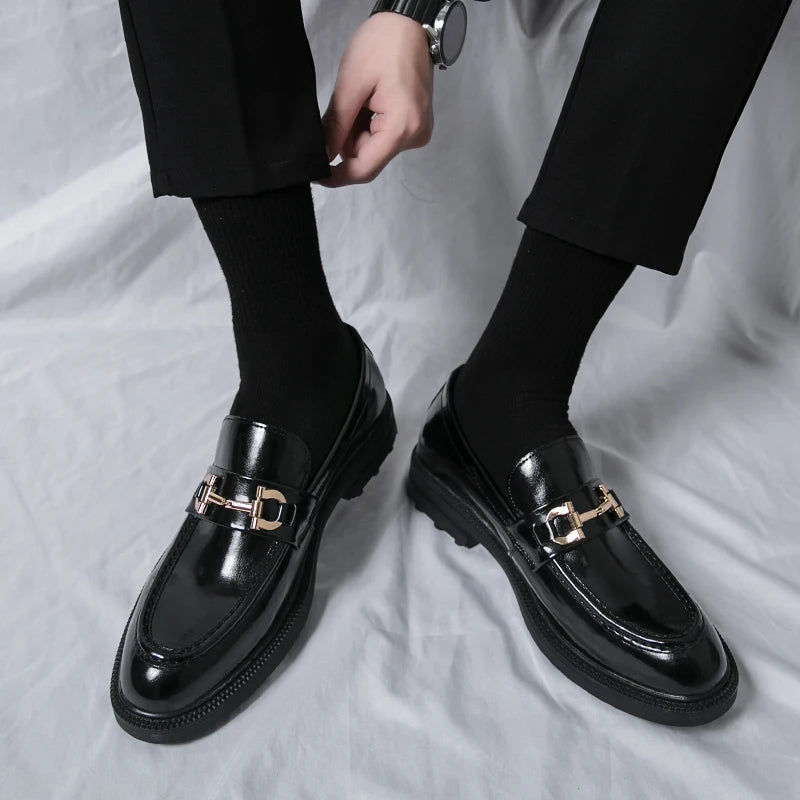 Fashion Korea Style Men's Leather Loafers Luxury Business Summer Shoes Student Shoes Slip-On Black Dinner Moccasin Dress Shoes