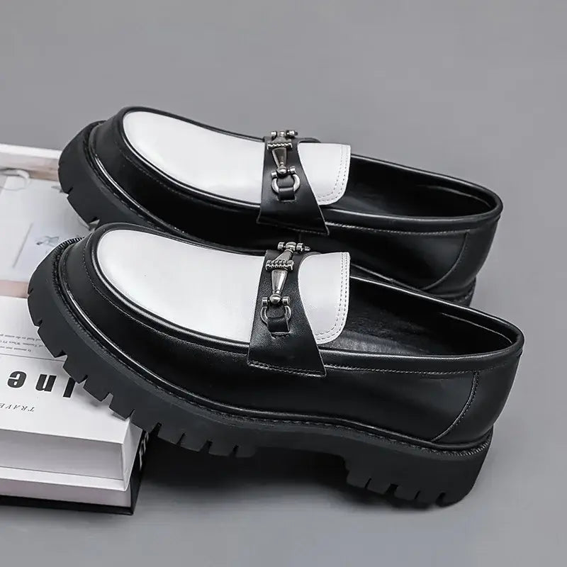 Britischer Stil Metall Schnalle Slipper Herren Dicksohlige Hochzeitsschuhe Neue Formelle Business Komfort Schuhe Slip-on Leder Freizeitschuhe