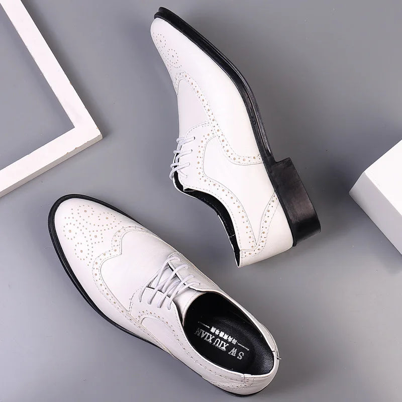 Herren Schnürschuhe Handgefertigt Brogue-Stil Party Lederschuhe Hochzeitsschuhe Herren Flats PU-Leder Business-Schuhe Atmungsaktive Business Loafers