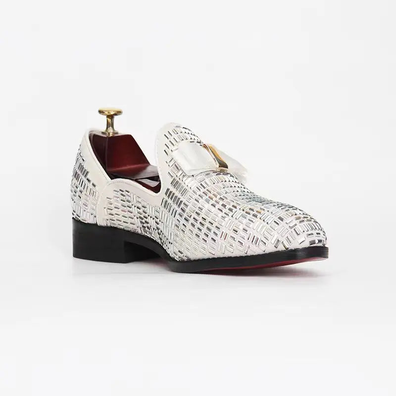 Luxurious Design Hot Sale  Men Shoes High-Quality Genuine Cow Leather Fashion Rhinestones Shoes Business Wedding leather shoes